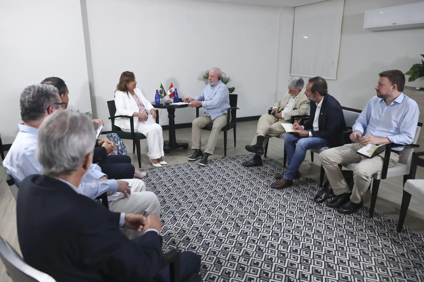 Reunión bilateral de la Presidenta de la República Dina Boluarte Zegarra con el Presidente de Brasil, Luiz Inácio Lula da Silva. Foto: ANDINA/Prensa Presidencia