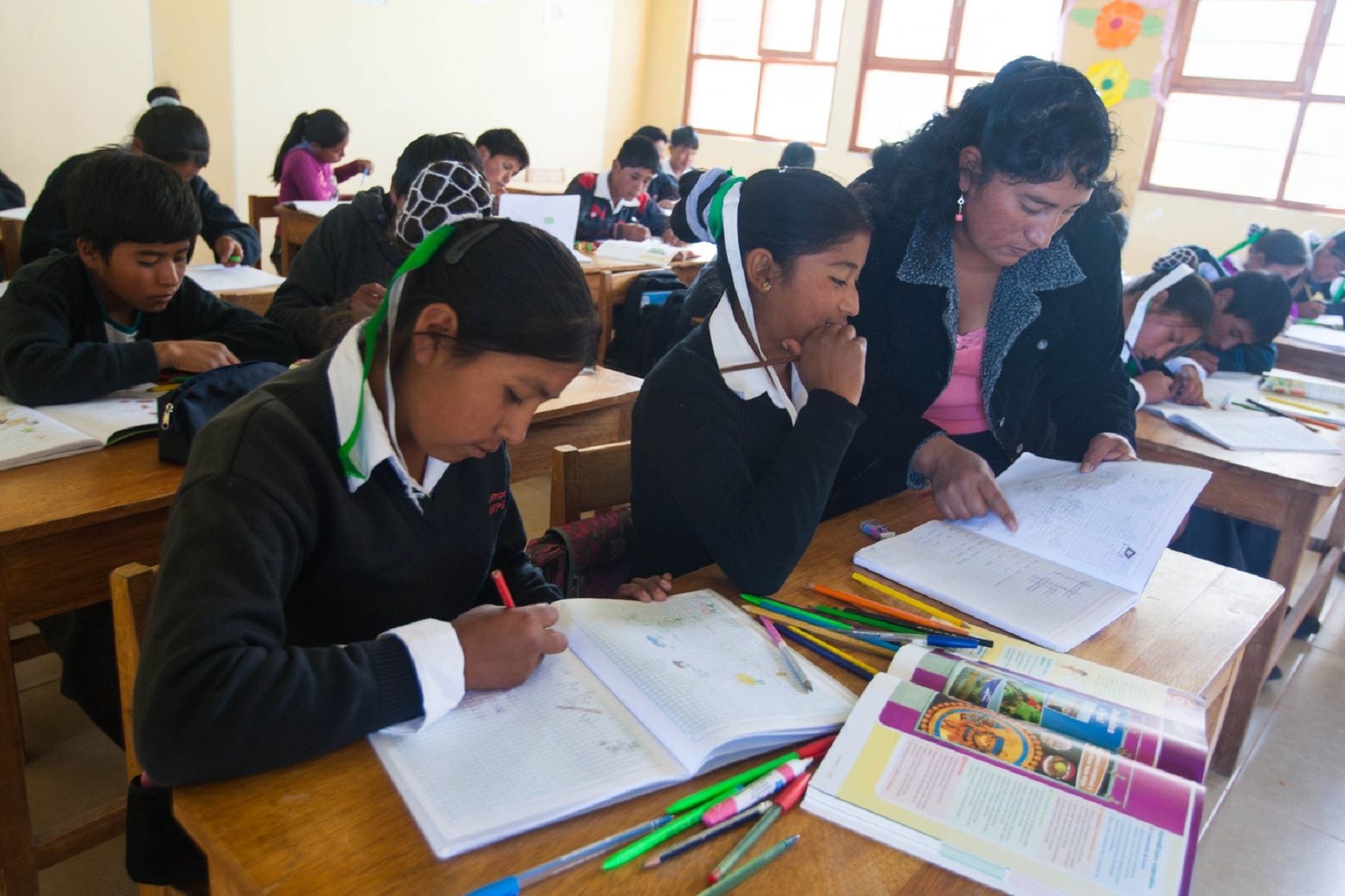 Prpgrama Juntos entrega primer incentivo económico para evitar la deserción escolar en Piura, La Libertad, Loreto y Amazonas Foto: Difusión