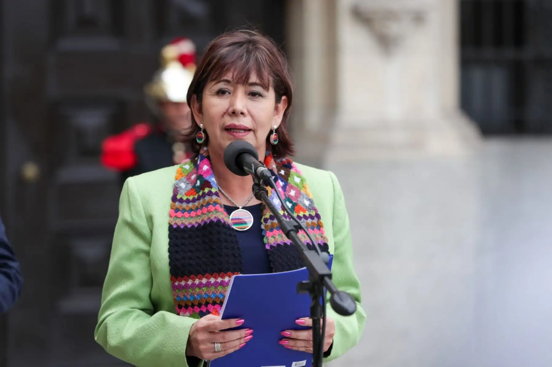 La ministra de la Mujer y Poblaciones vulnerables, Nacy Tolentino,  asegura protección de los derechos vulnerados a niña de 11 años. ANDINA/ Captura de TV.