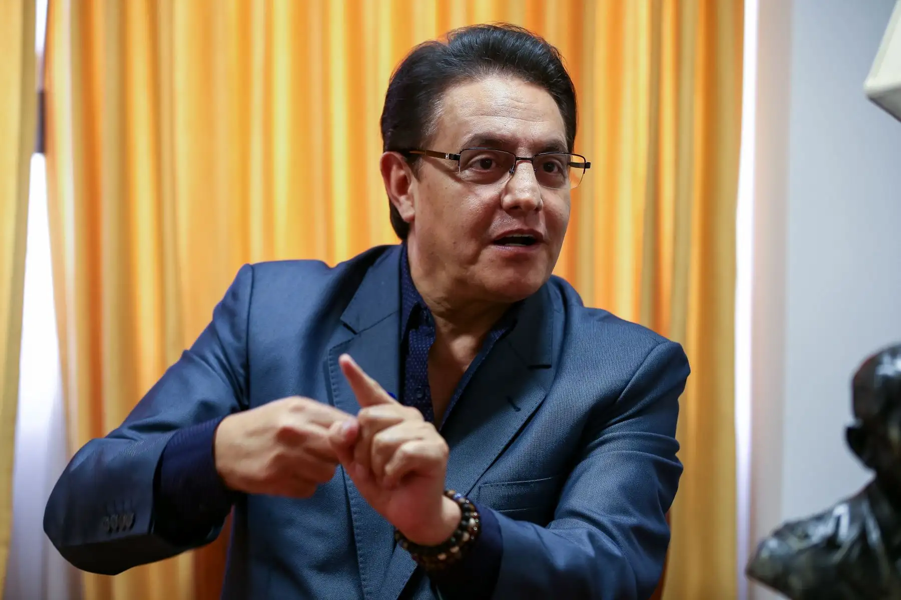 Fernando Villavicencio en imagen de archivo (mayo 2023). Candidato presidencial fue asesinado hoy en Quito. Foto: EFE