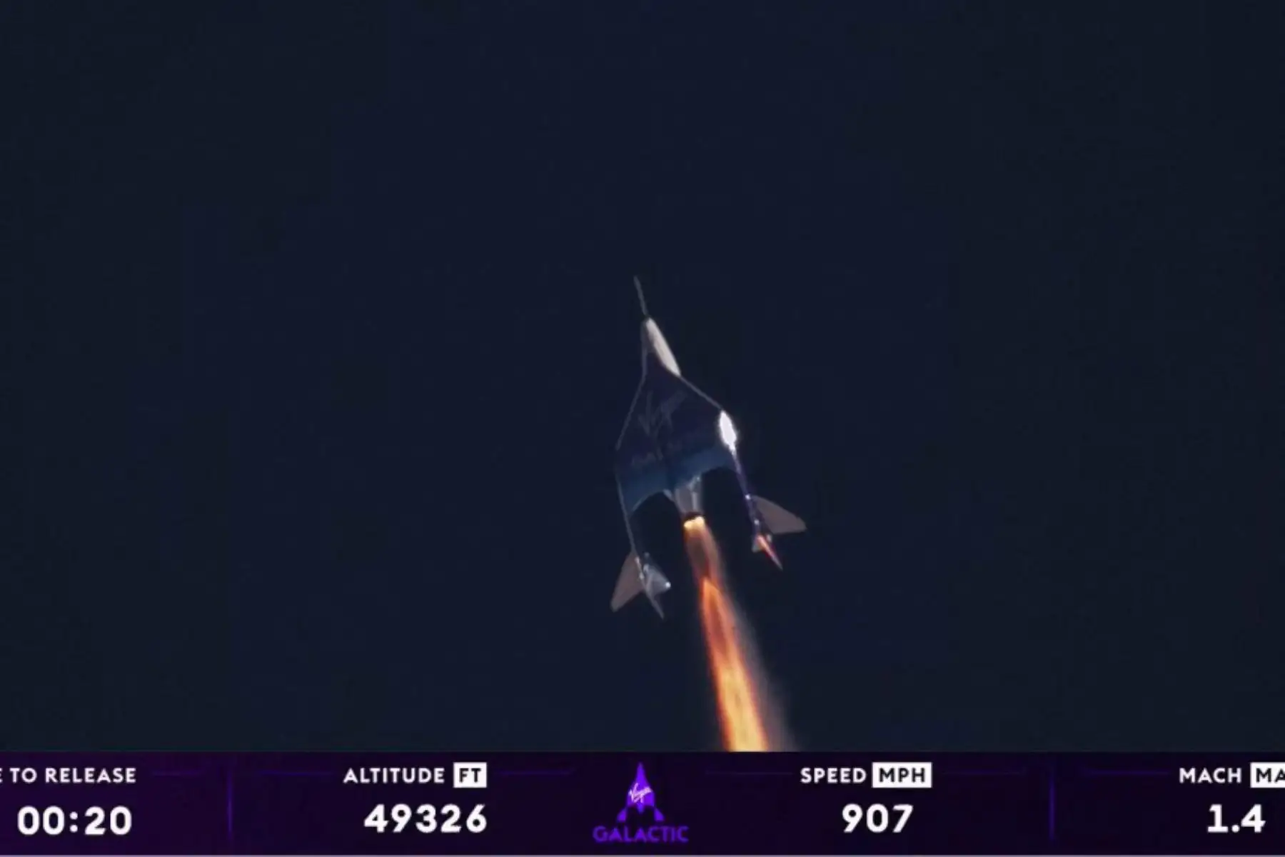 Lanzamiento de la misión privada de astronautas de Virgin Galactic Galactic 02, en Spaceport America en Truth or Consequences, Nuevo México. Foto: AFP