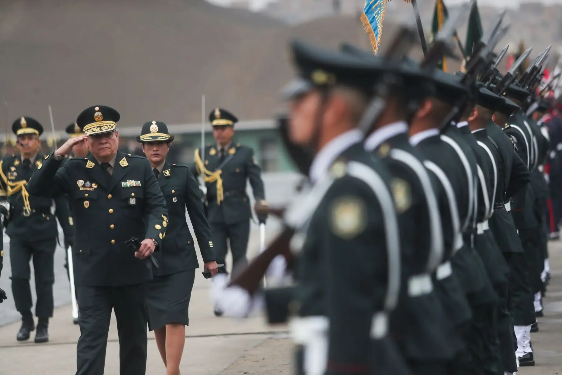 Ceremonia por el  XXVIII Aniversario de la Escuela de Educación Técnico Policial Héroe Nacional Capitán PNP "Alipio Ponce Vásquez";
Institución educativa líder a nivel nacional, dedicada a la formación y desarrollo de profesionales altamente capacitados para enfrentar los desafíos de la seguridad ciudadana y el servicio policial.
Foto: ANDINA/Ricardo Cuba