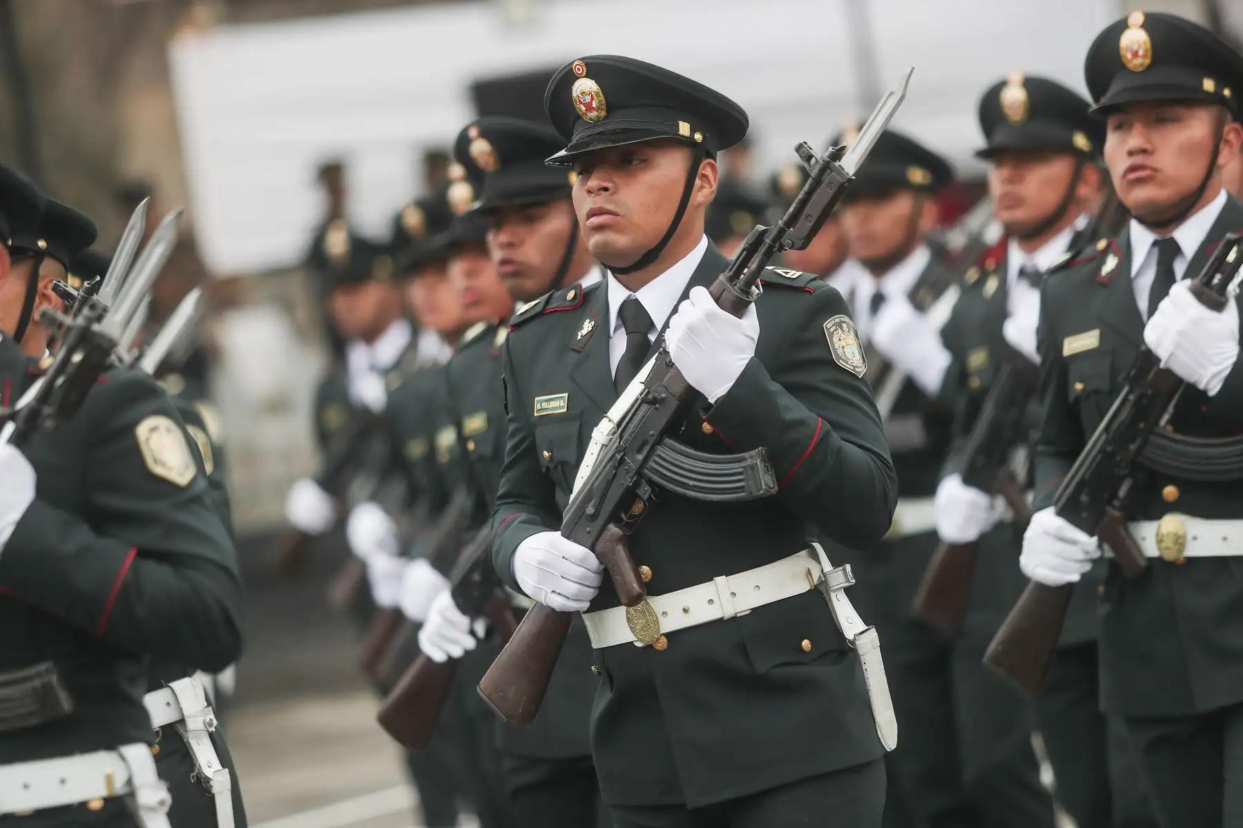 Ceremonia por el  XXVIII Aniversario de la Escuela de Educación Técnico Policial Héroe Nacional Capitán PNP "Alipio Ponce Vásquez";
Institución educativa líder a nivel nacional, dedicada a la formación y desarrollo de profesionales altamente capacitados para enfrentar los desafíos de la seguridad ciudadana y el servicio policial.
Foto: ANDINA/Ricardo Cuba
