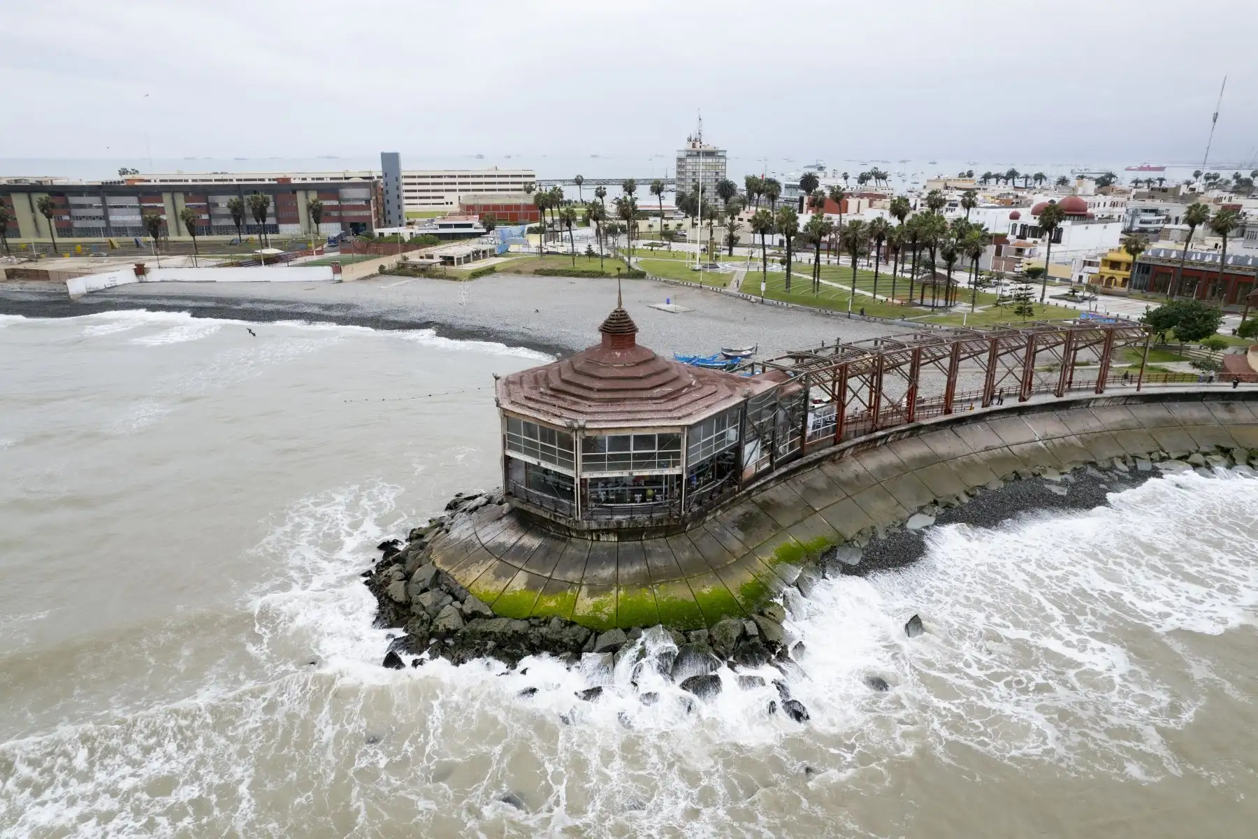 Imágenes aéreas del Callao.
Distrito de La Punta, Callao.

Foto:ANDINA/ Juan Carlos Guzmán Negrini