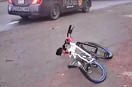 Ate: ciclista muere tras ser arrollada por vehículo en la carretera Central. Foto: ANDINA/capturaTV.