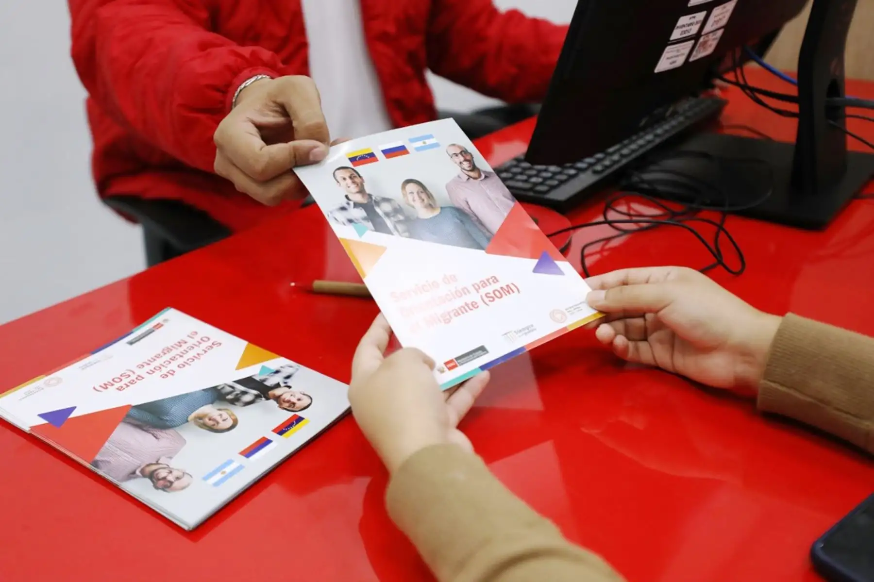 ¿Sabías qué el Ministerio de Trabajo cuenta con servicio de orientación para el Migrante? Foto: ANDINA/Difusión.