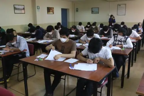 Durante tres días los postulantes rindieron las pruebas que conforman el examen de admisión a la UNI. Foto: ANDINA/Héctor Vinces