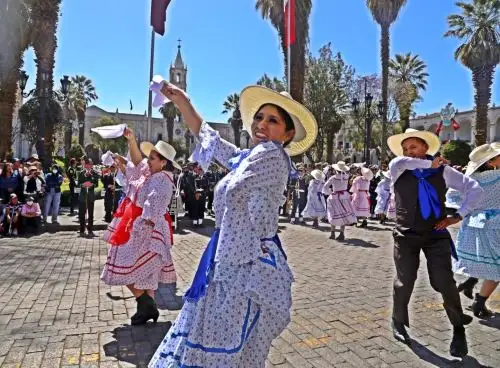 Con diversas actividades oficiales se desarrolla el homenaje oficial por el aniversario de la ciudad de Arequipa. ANDINA/Difusión