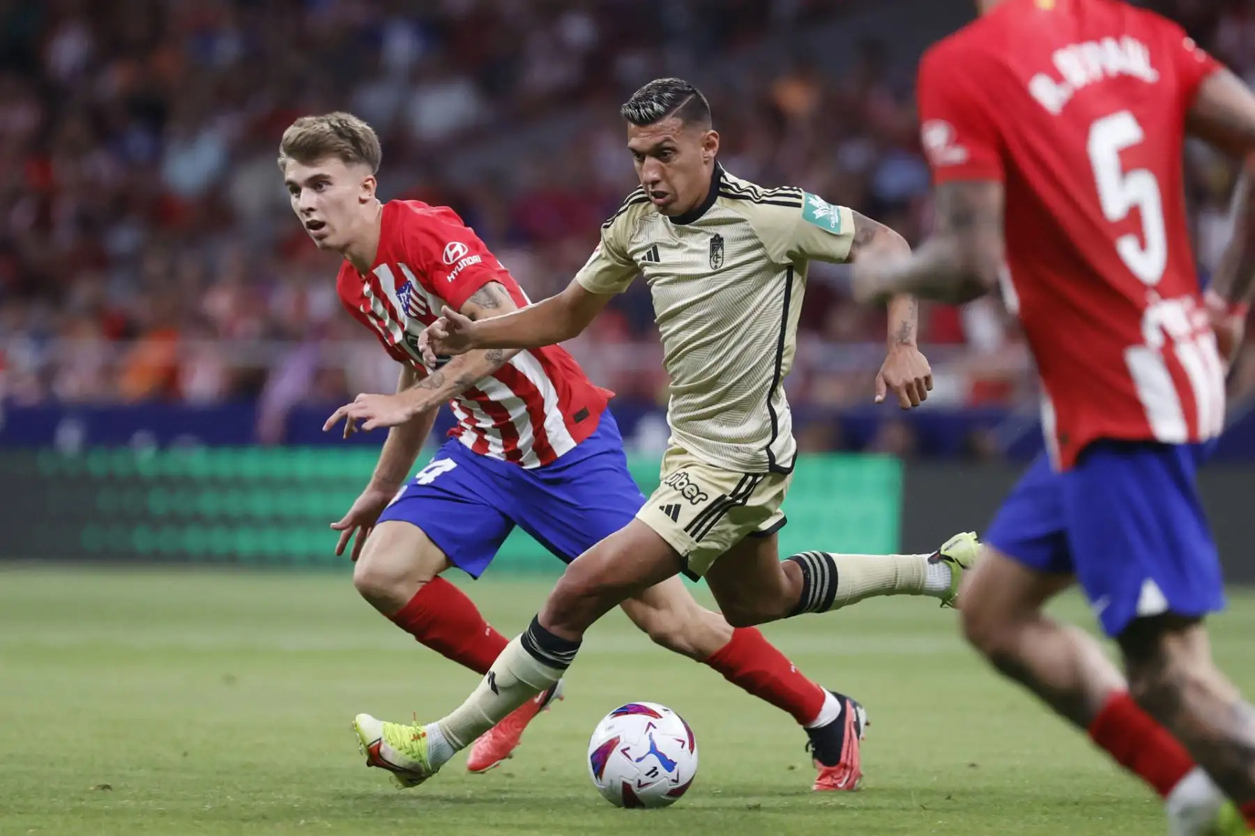 Atlético Madrid goleó 3-1 al Granada por La Liga de España, en el estadio Metropolitano, de Madrid. Foto: EFE