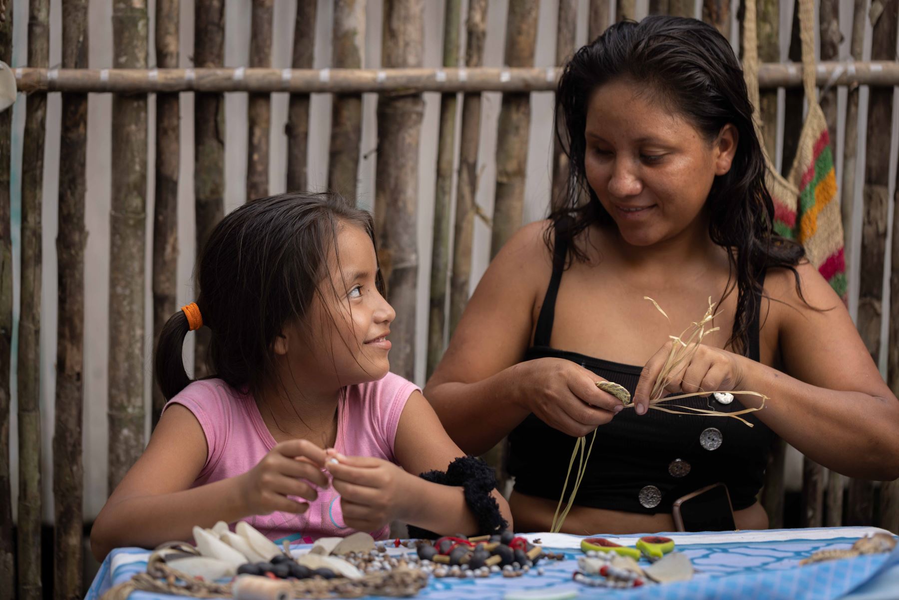 Loreto: desarrollan programa para fortalecer el rol y capacidades de mujeres indígenas.