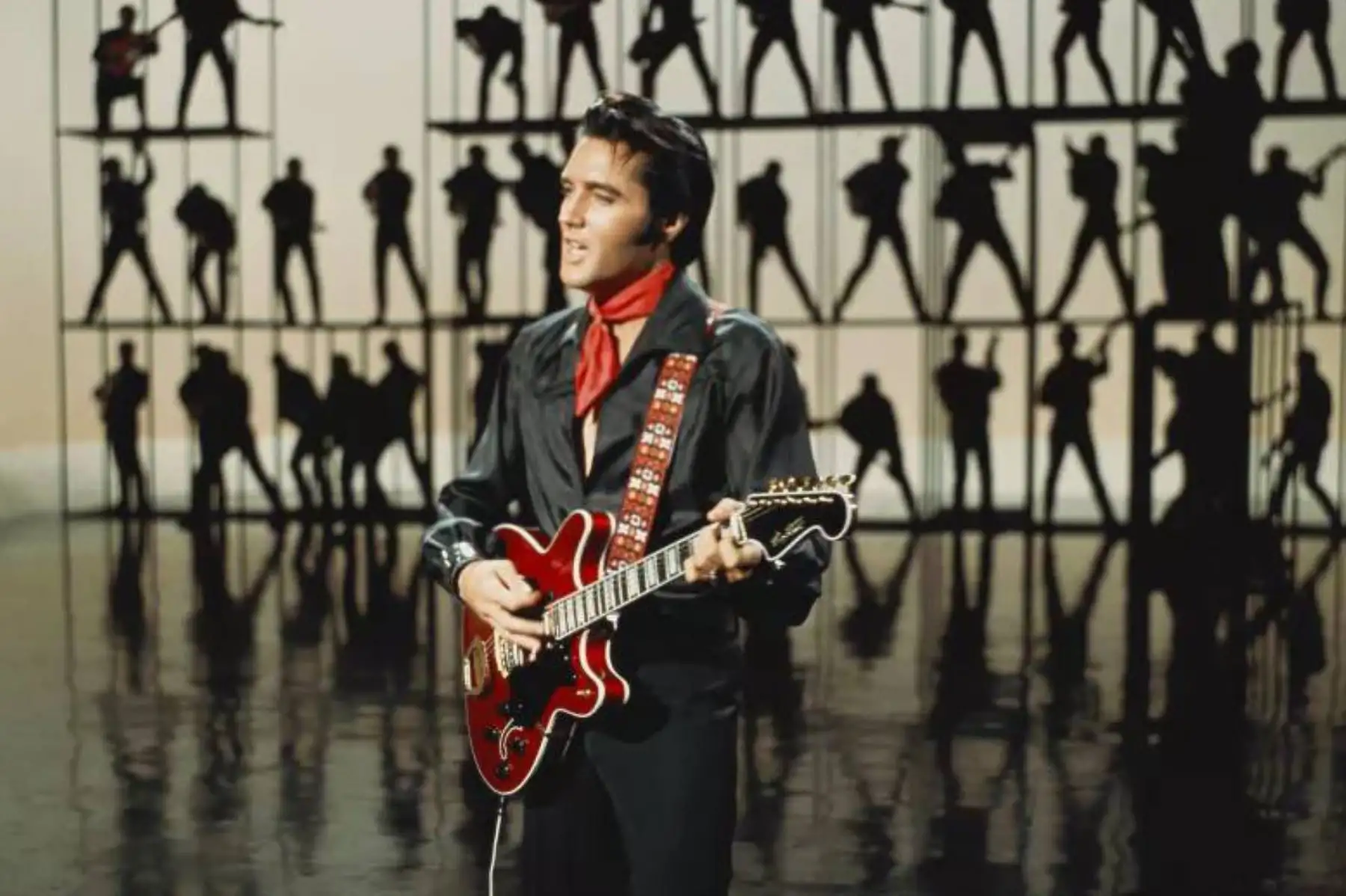 Tenía sólo 42 años y una vida por delante cuando el 16 de agosto de 1977 falleció Elvis Presley falleció en su mansión de Graceland. Foto: AFP