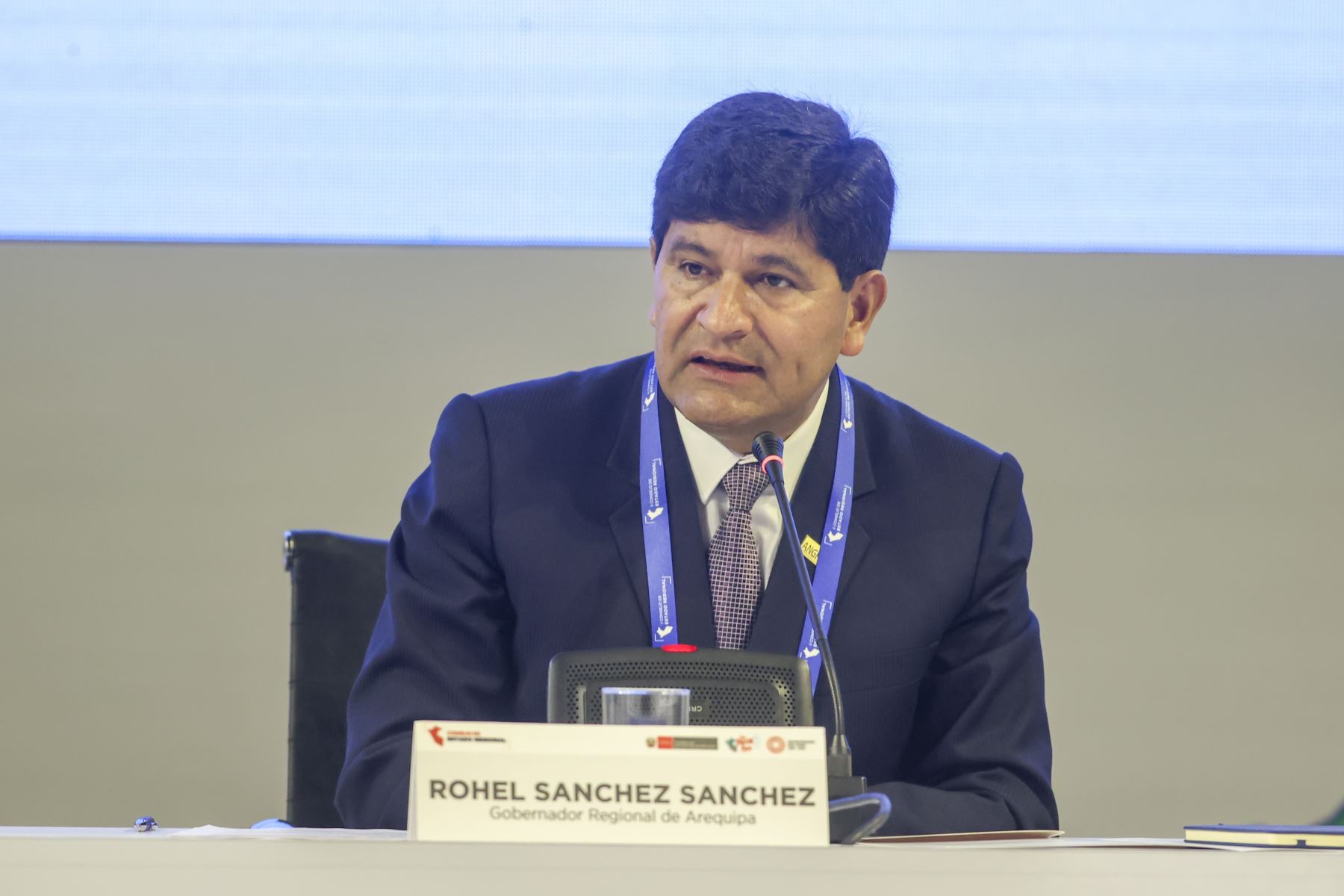 El gobernador regional de Arequipa, Rohel Sánchez, anunció el inicio de trabajos de emergencia en el sector agrario para hacer frente al Fenómeno El Niño. ANDINA/Juan Carlos Guzmán