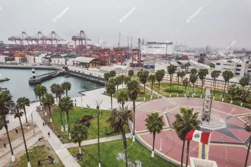 El crecimiento del puerto de Chancay representa una oportunidad para el país, pero también pone a prueba la capacidad instalada del puerto del Callao. Foto: ANDINA/archivo