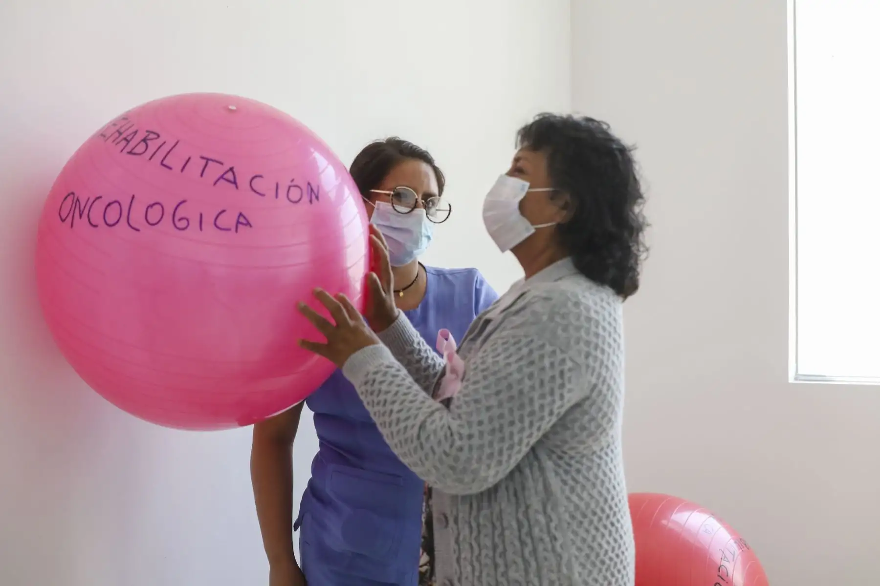 EsSalud inaugura moderno centro de rehabilitación física que brinda terapias oncológicas en Tacna. Foto: Essalud