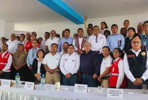 Durante su participación en la Mesa Multisectorial Descentralizada, realizada en la localidad de Íllimo, el programa Llamkasum Perú del Ministerio de Trabajo y Promoción del Empleo, firmó acuerdos con autoridades de la región Lambayeque para el financiamiento de cuatro actividades de intervención inmediata en favor de la población más vulnerable de esa zona del país.