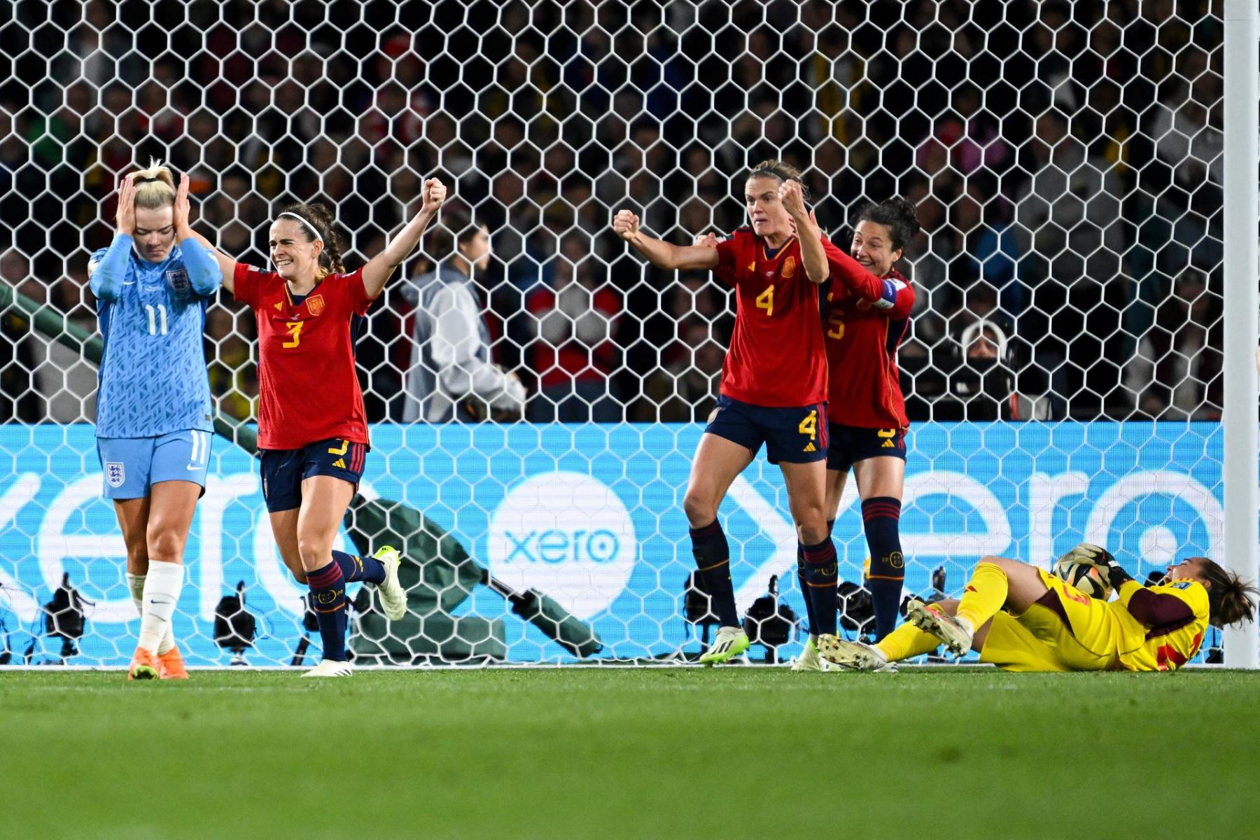 Las jugadoras españolas celebran después de ganar el partido de fútbol final de la Copa Mundial Femenina de la FIFA 2023 entre España e Inglaterra en el Estadio Australia en Sydney, Australia, el 20 de agosto de 2023. (Mundial de Fútbol, ​​España)
Foto: EFE