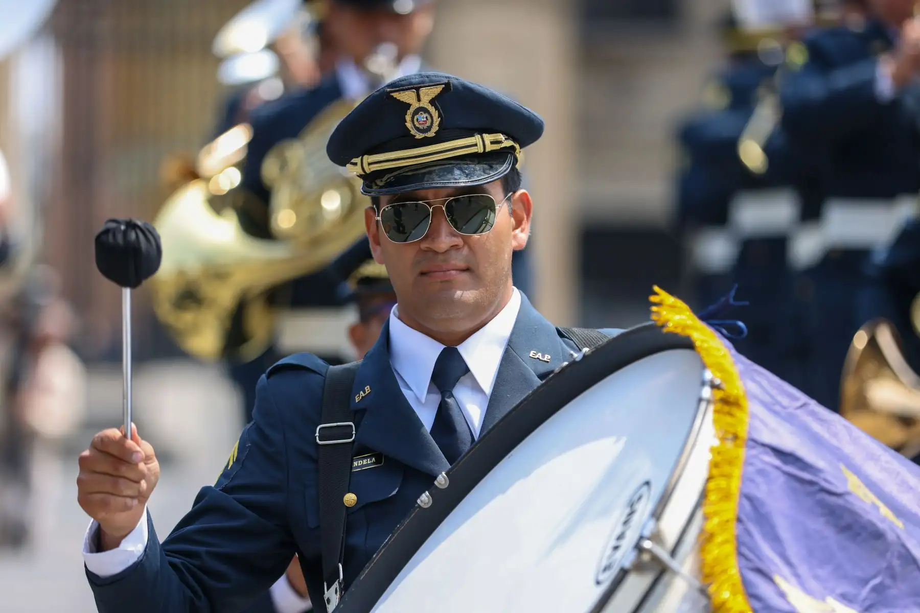 Palacio de Gobierno llevó a cabo este domingo una nueva edición del tradicional cambio de guardia en el Patio de Honor.
Foto: ANDINA/Prensa Presidencia