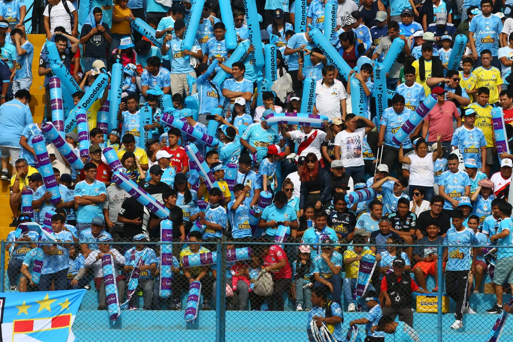 Imágenes previas al encuentro entre Sporting Cristal vs Deportivo Municipal en el estadio Alberto Gallardo Foto: ANDINA/Eddy Ramos