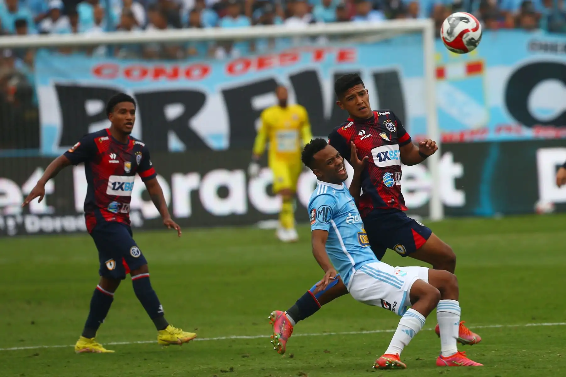Sporting Cristal  se enfrenta a Deportivo Municipal  por la fecha 10 del Torneo Clausura en el estadio Alberto Gallardo en SMP  
Foto: ANDINA/ Eddy Ramos