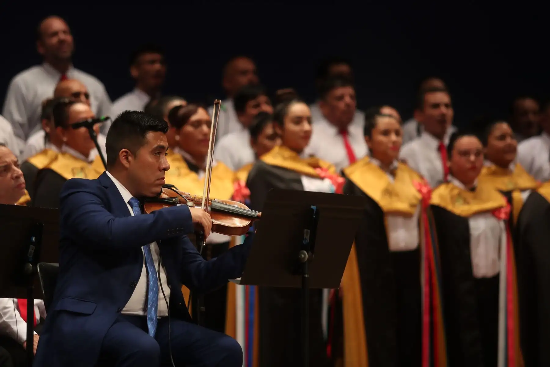Los talleres de Orquestando benefician hoy a alumnos de los centros penitenciarios del Callao (30 internos), Lurigancho (120), Chorrillos Comunes, Huacho, Jauja, y Huancayo (140), Chorrillos Anexo y Piura (60), Chimbote, Huáunuco, Pucallpa, Puno, Arequipa, Cusco y Chachapoyas (250), Tcana y Cañete (70). Foto: ANDINA/Ricardo Cuba