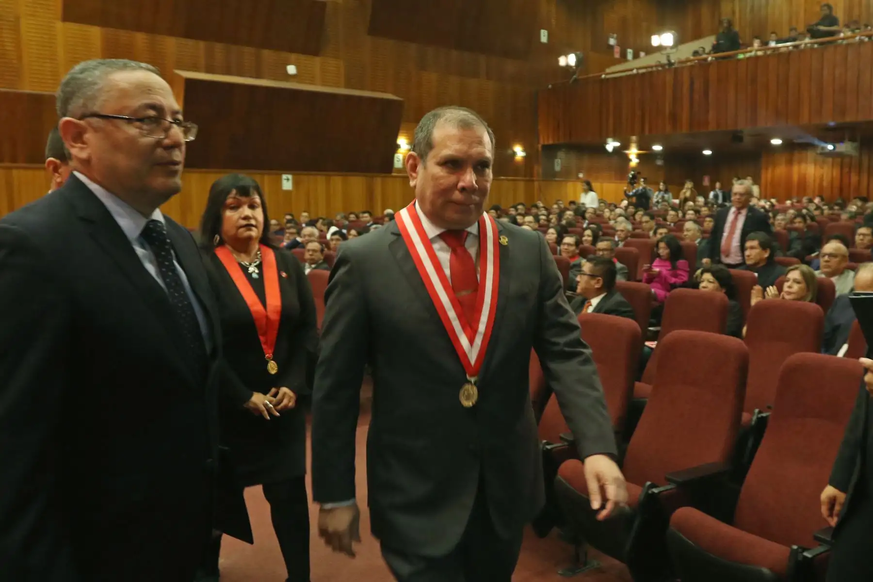 Esta jornada tiene gran importancia en un contexto de creciente inseguridad ciudadana por la que atraviesa el país, y que demanda procesos rápidos y sanciones ejemplares contra la delincuencia común.
Foto: ANDINA/ Héctor Vinces