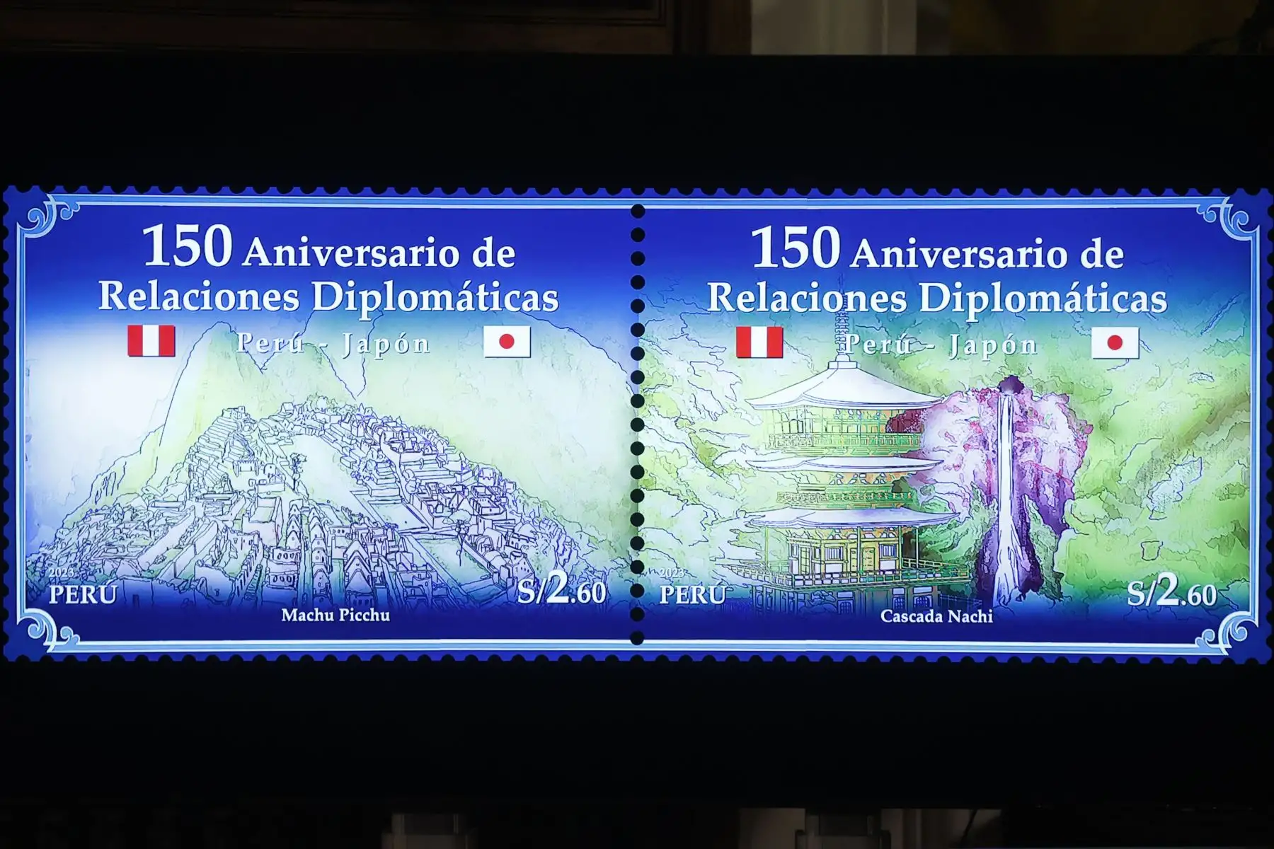 La ministra de Relaciones Exteriores, Embajadora Ana Cecilia Gervasi Díaz y el Embajador del Japón en Perú, Kazuyuki Katayama lideraron la Ceremonia por el 150° aniversario del establecimiento de relaciones diplomáticas entre el Perú y Japón, llevada a cabo en Palacio de Torre Tagle. 
Foto: ANDINA/Vidal Tarqui