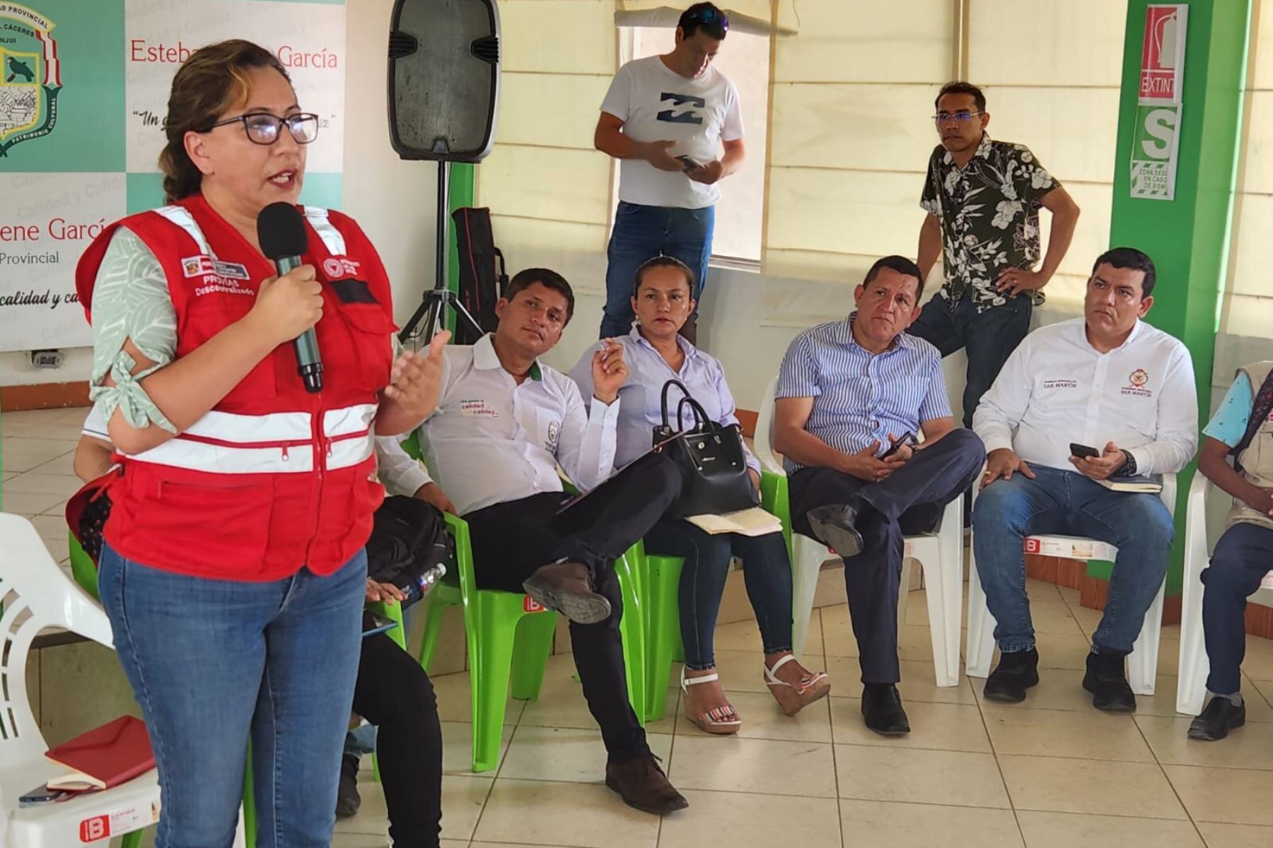 Equipo del MTC informó en Juanjuí (San Martín) sobre el estado situacional del proyecto puente Tarata. Foto: ANDINA/MTC