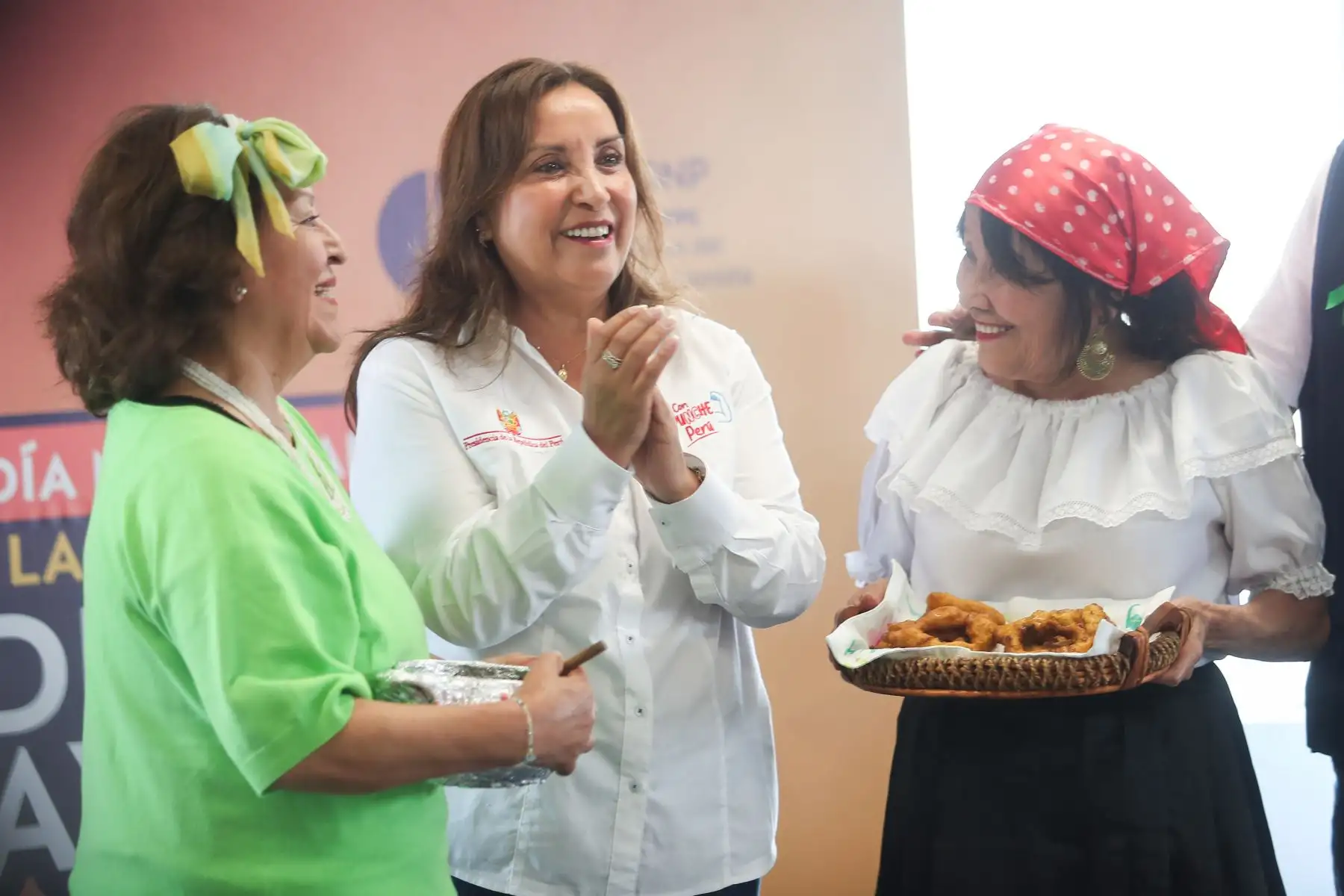 La presidenta de la República, Dina Boluarte, visita la Casa del Pensionista Yuyaq, a cargo de la Oficina de Normalización Previsional (ONP), ubicada en San Juan de Lurigancho. Foto: ANDINA/Ricardo Cuba