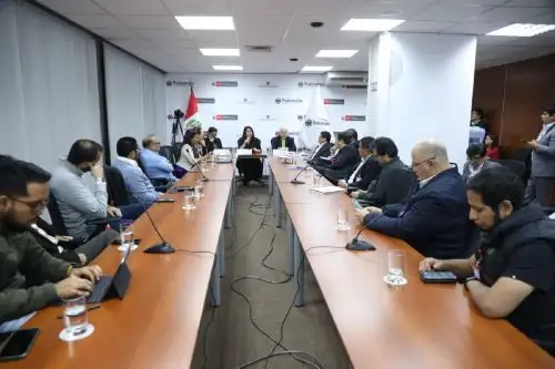 MTC y ProInversión se reunen con empresas por puente Santa Rosa.