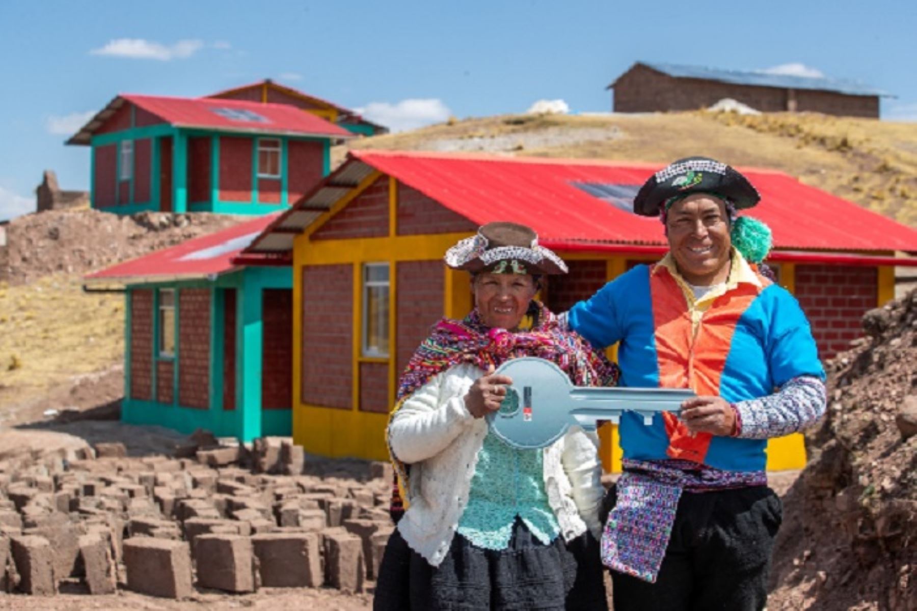 La meta de este año del MVCS es construir 738 viviendas bioclimáticas en la región Huancavelica.