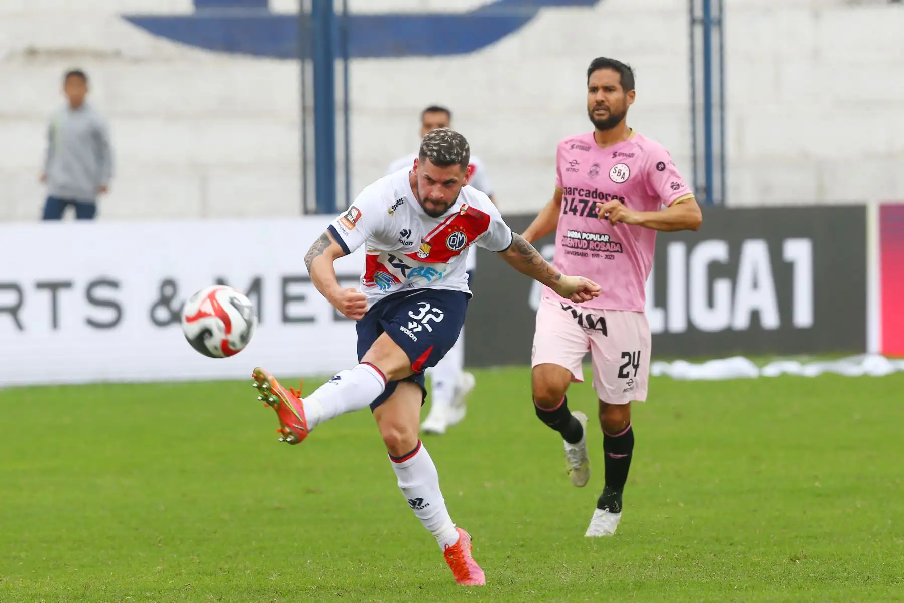 Deportivo Municipal se enfrenta a Sport Boys por la fecha 11 del Torneo Clausura en el estadio Iván Elías Moreno de Villa el Salvador.
Foto: ANDINA/Eddy Ramos
