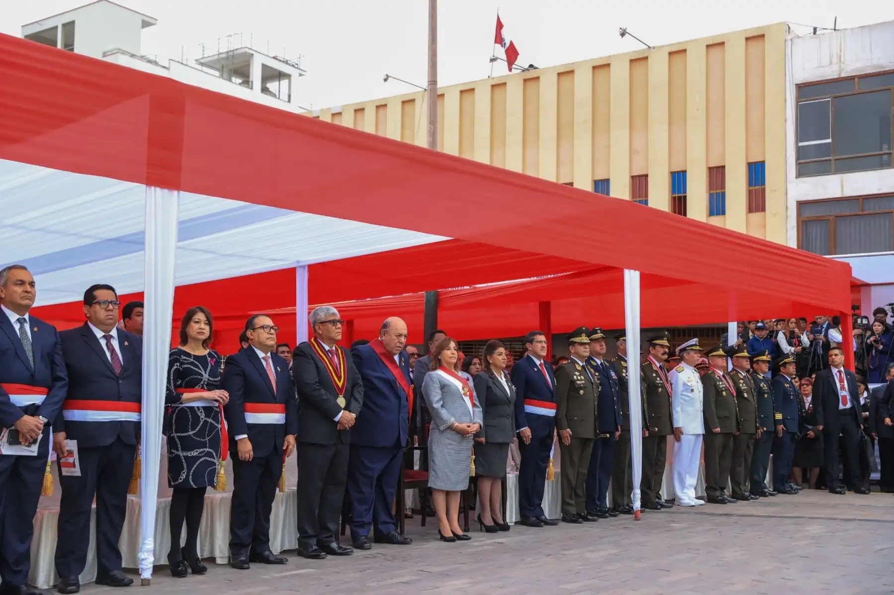 Presidenta Dina Boluarte participa homenaje a la mujer tacneña, en el marco del 94.° Aniversario de la Reincorporación de Tacna a la Heredad Nacional. Foto: ANDINA/Prensa Presidencia