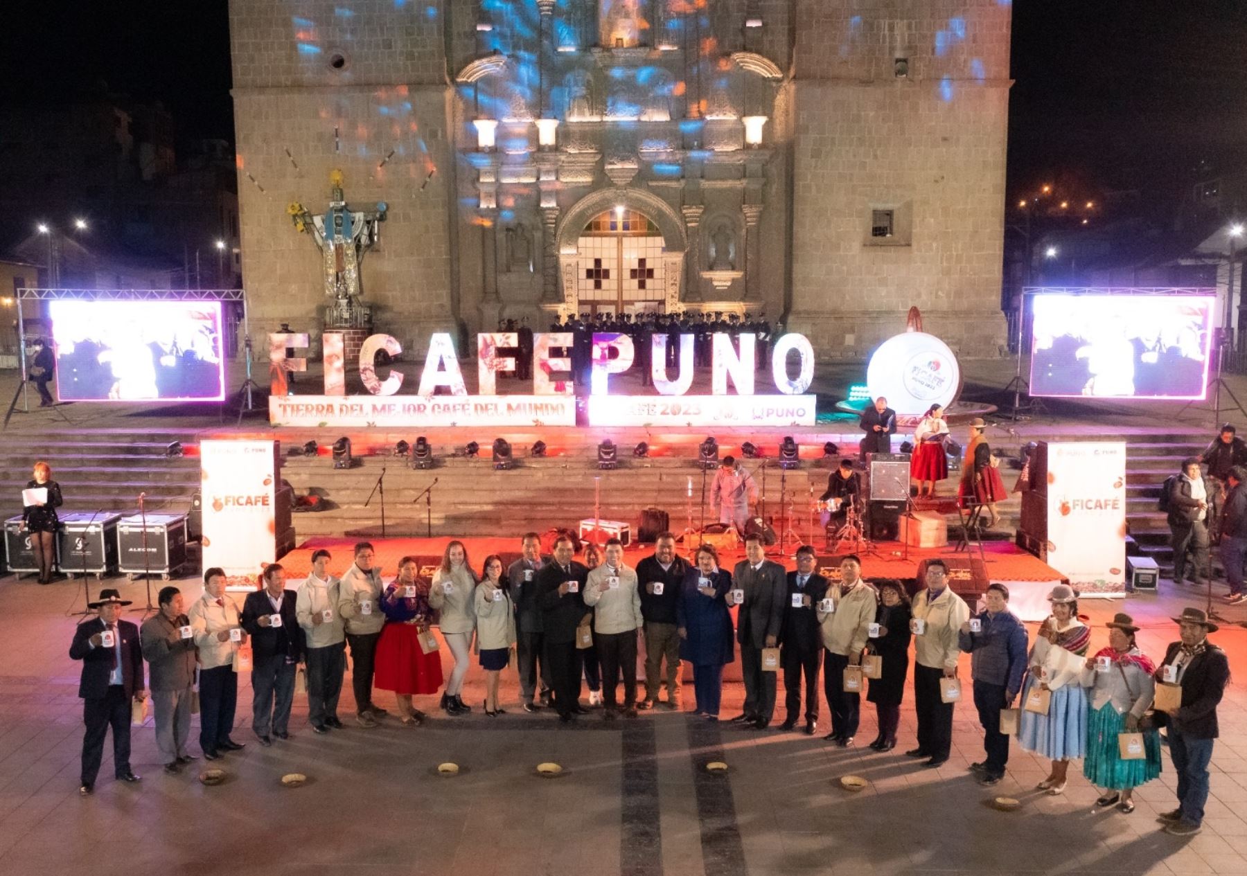 Puno se prepara para celebrar en noviembre la VII edición de la feria Ficafé y espera congregar a compradores de cafés especiales de diversas partes del mundo. Foto: Alberto Alejo