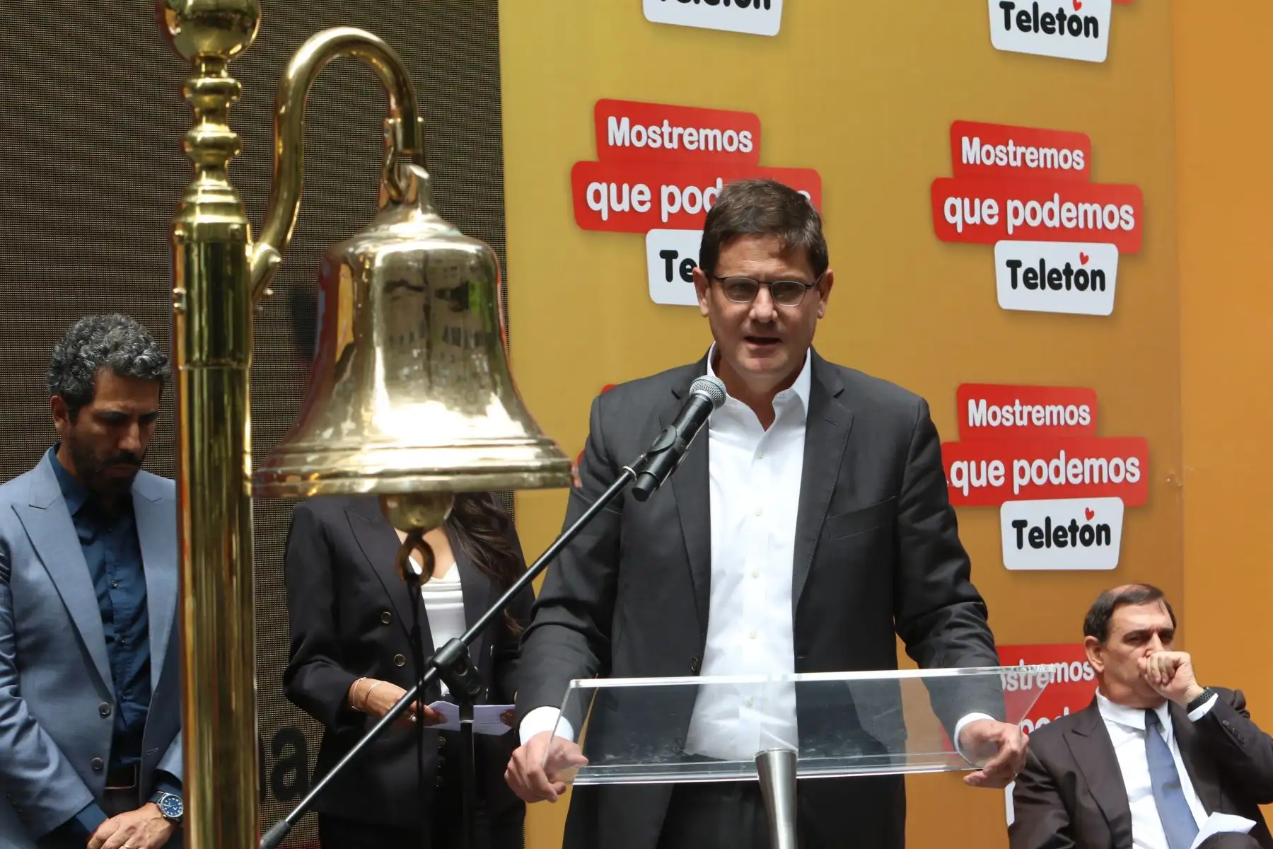 Fundación Teletón y la Bolsa de Valores de Lima a participan del Campanazo Teletón 2023, con la participación de la ministra de la Mujer,  Nancy Tolentino, ,el padre Isidro Vásquez, el Vicepresidente de la Bolsa de Valores,  Fernando Romero, el presidente de la Teletón,  Martin Fariñas y el presidente de la Confiep,  Alfonso Bustamante.
FOTO:ANDINA/Héctor Vinces.