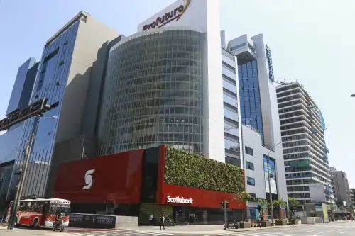 Vista del centro financiero de Lima, con sedes de AFP. ANDINA/Difusión