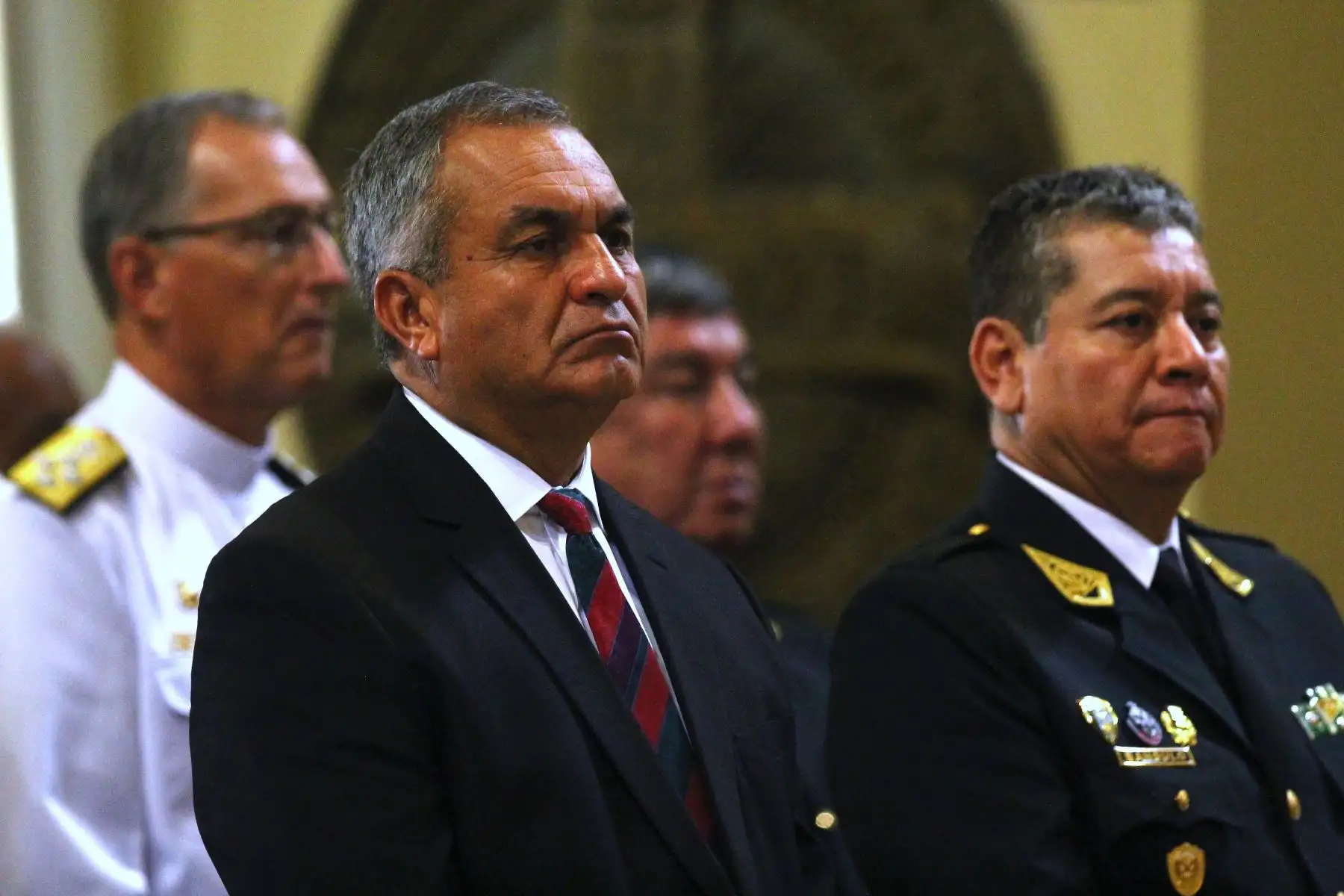 El ministro del Interior, Vicente Romero, participó en la misa central en homenaje a Santa Rosa de Lima, desde la Basílica Catedral de Lima. Foto: ANDINA/Daniel Bracamonte