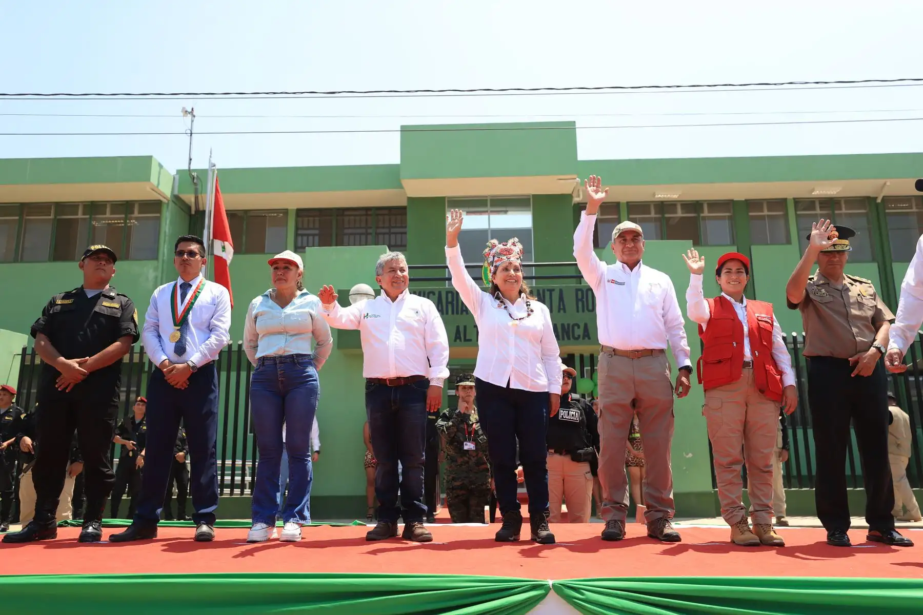 Presidenta Dina Boluarte inaugura la comisaría del distrito Santa Rosa de Alto Yanajanca, en la región Huánuco. Foto: ANDINA/prensa Presidencia