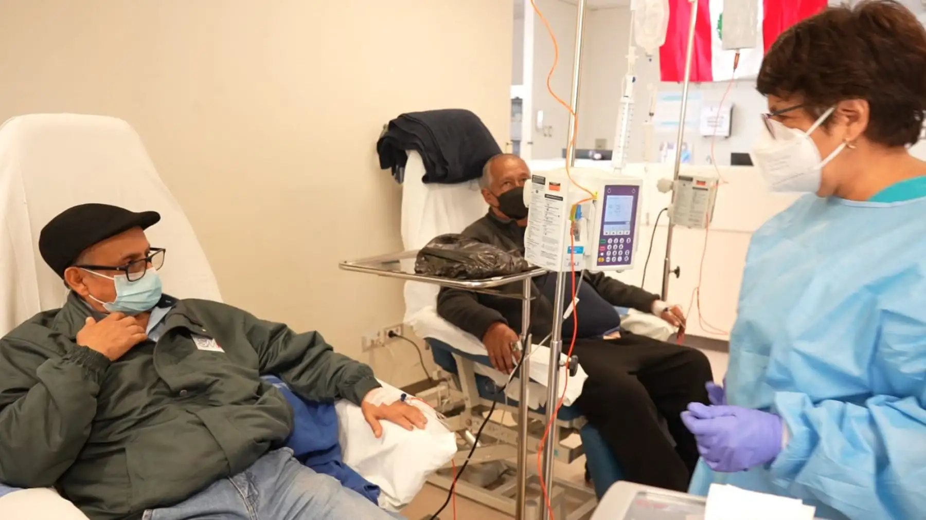 Hospital Almenara realizó mas de 6500 sesiones de tratamiento contra el cáncer. Foto:EsSalud
