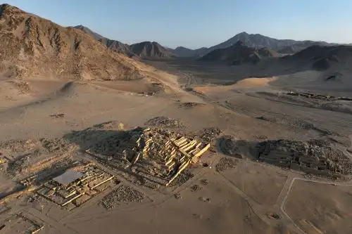 El sitio arqueológico de la Ciudad Sagrada de Caral es uno de los más antiguos de América. ANDINA/Daniel Bracamonte