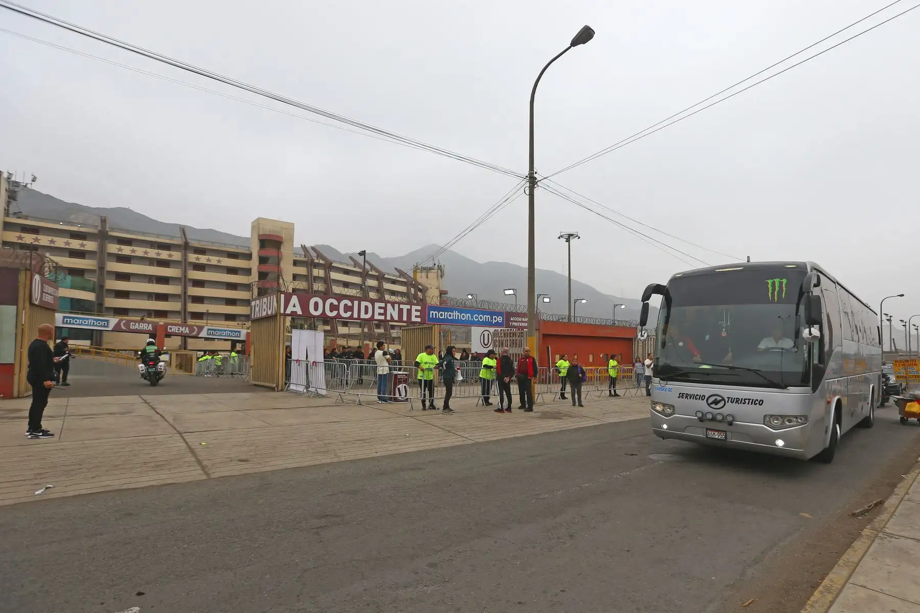 Imágenes previas al partido entre Universitario de Deportes vs. Alianza Lima que se enfrentan por la final de la Liga Femenina Apuesta Total 2023 en el estadio Monumental de Ate.
Foto: ANDINA/Eddy Ramos