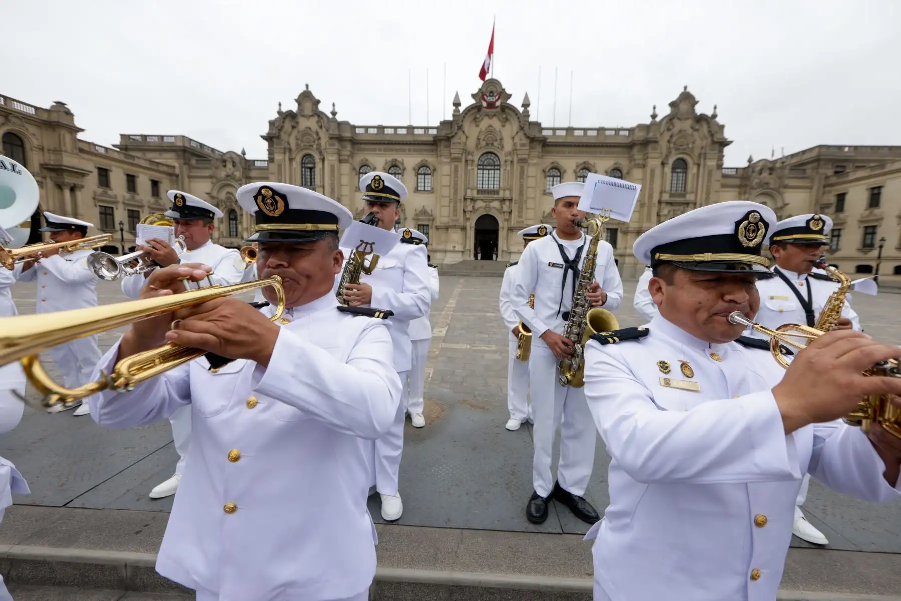 El cambio de guardia es una de las actividades que se realiza tradicionalmente en el espacio ejecutivo más importante de Lima Foto: ANDINA/Prensa Presidencia