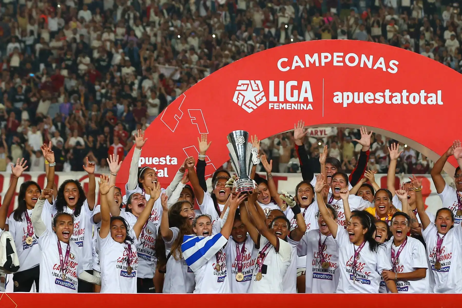 Universitario de Deportes es el campeón de la Liga Femenina Apuesta Total 2023, tras vencer a Alianza Lima 2 a 0 en el clásico del futbol femenino jugado en el estadio Monumental de Ate. Foto: ANDINA/Eddy Ramos