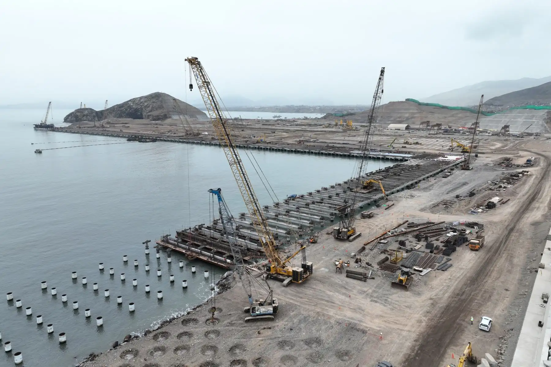 Construcción del megapuerto de Chancay que ha concitado el interés de los países de América del Sur para exportar al Asia.ANDINA/Braian Reyna