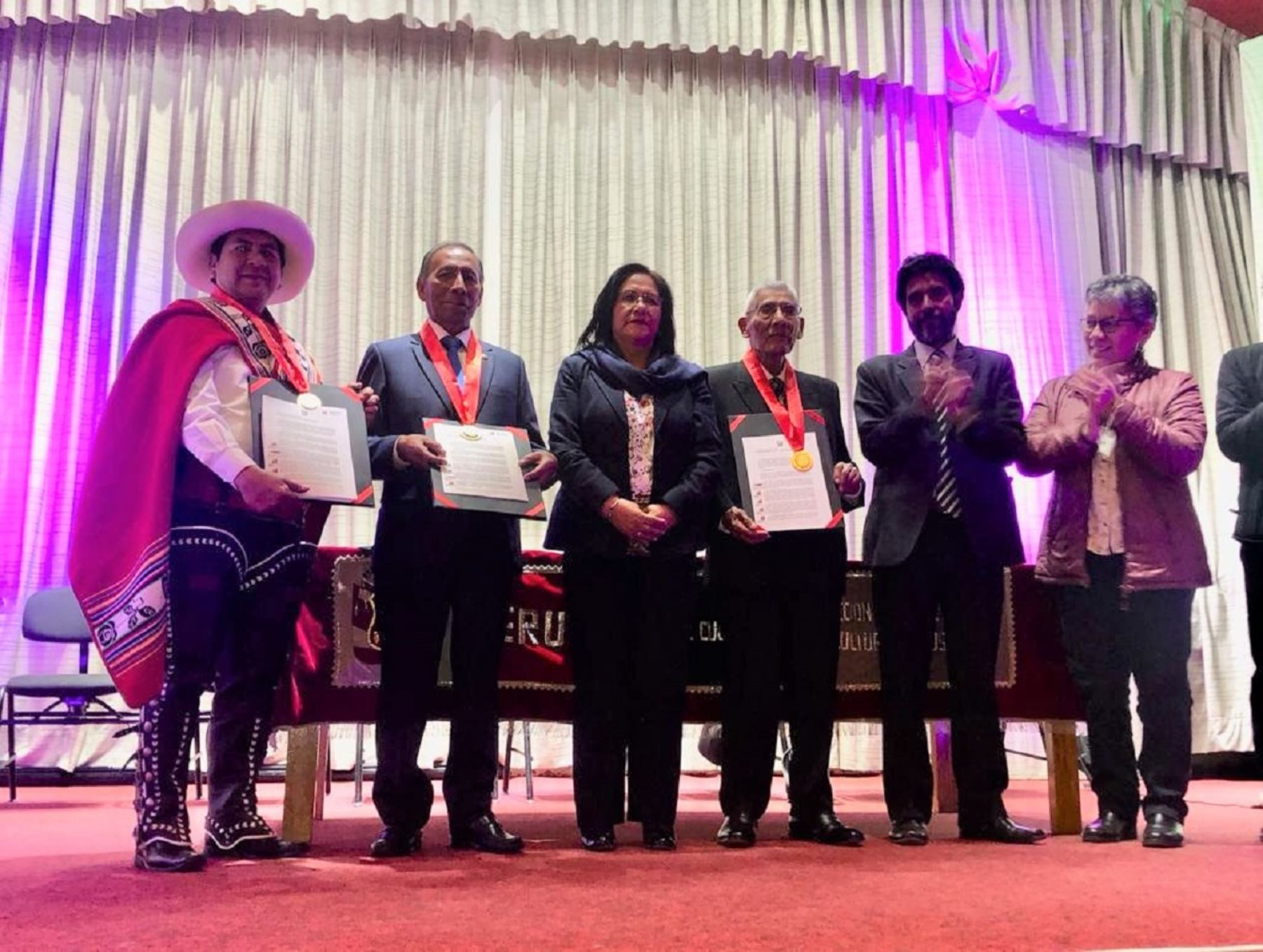 Destacados artistas de la música cusqueña fueron distinguidos como Personalidades Meritorias de la Cultura por la Dirección Desconcentrada de Cultura de Cusco. Foto: ANDINA/difusión.