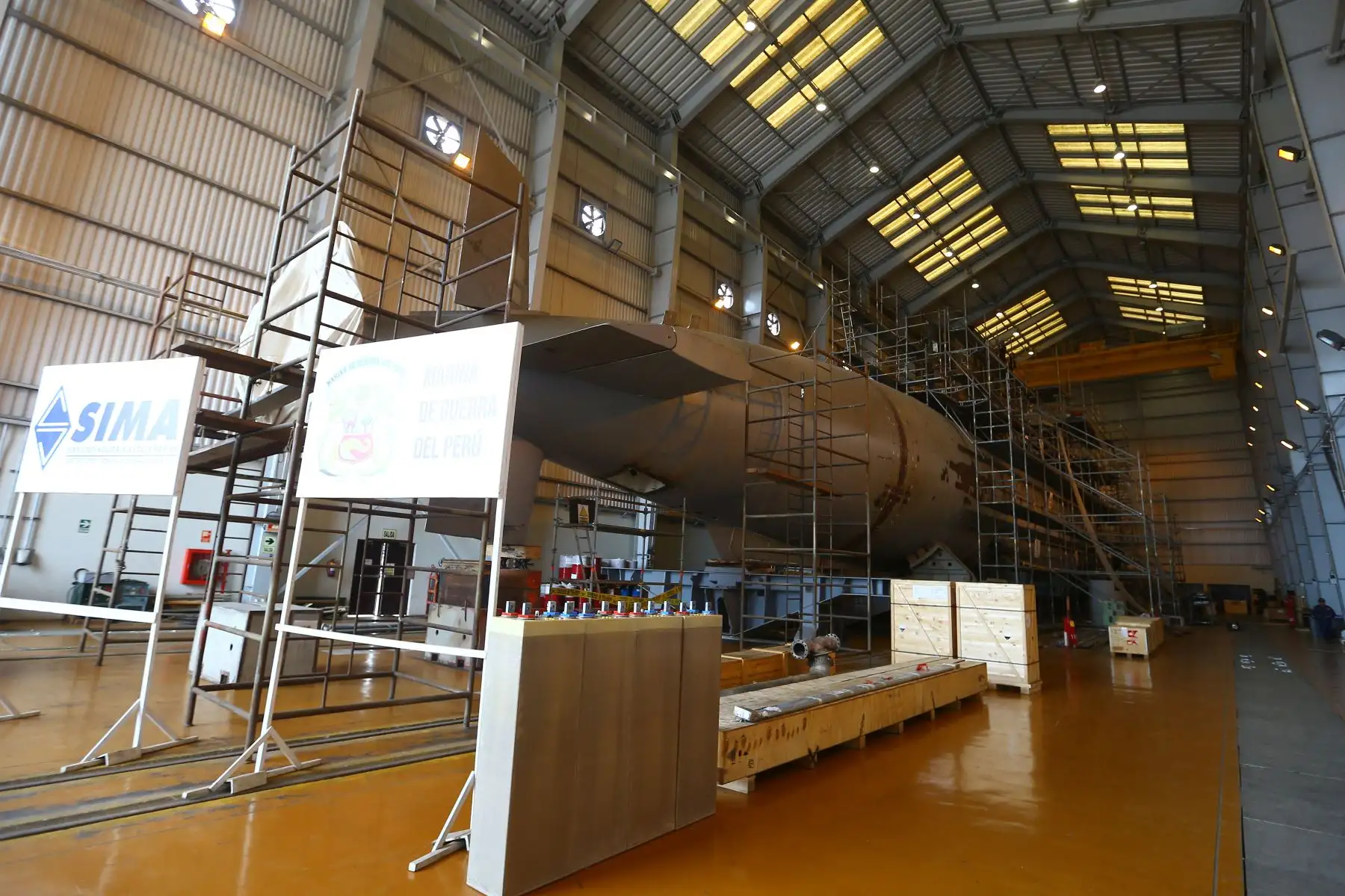 Visita  a las instalaciones del Servicios Industriales de la Marina (SIMA).
Foto: ANDINA/Eddy Ramos