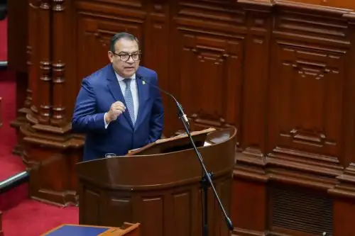 El Gobierno se esfuerza por mejorar los servicios educativos destinados a nuestros niños y jóvenes, aseguró el presidente del Consejo de Ministros, Alberto Otárola.