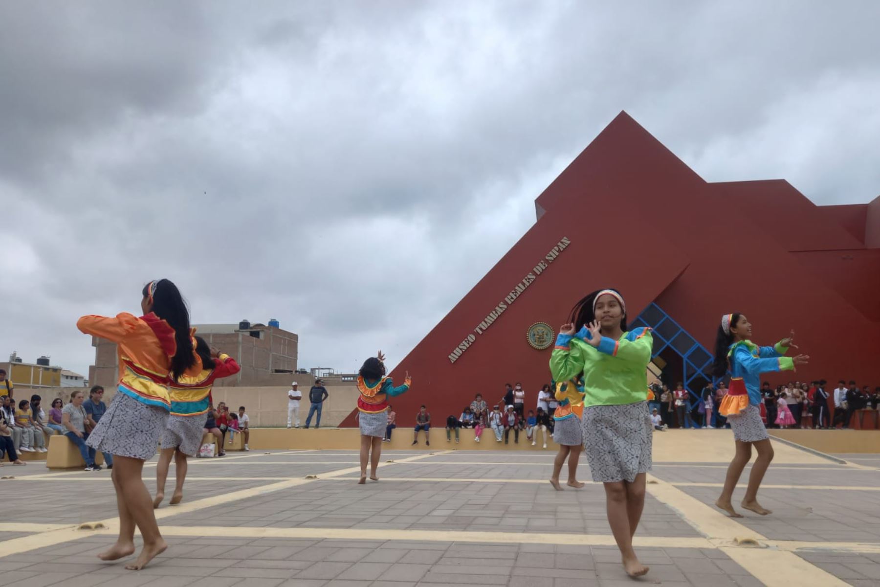 El museo Tumbas Reales de Sipán, en la ciudad de Lambayeque, recibió a 3,951 visitantes el primer domingo de setiembre. Foto: ANDINA/difusión.