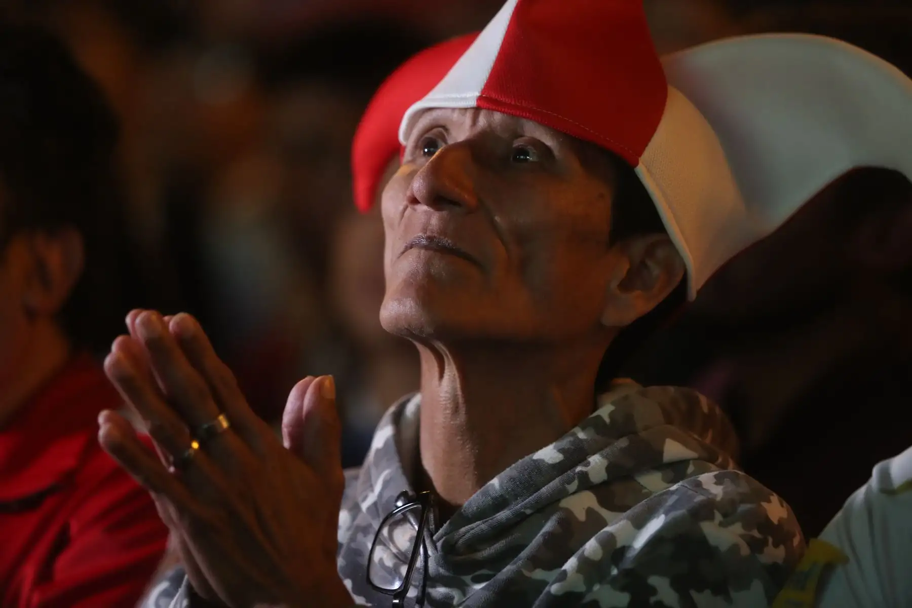 Aficionados peruanos disfrutaron el partido de fútbol de las Eliminatorias Sudamericanas para la Copa Mundial de la FIFA 2026 en Centro de Lima. Foto: ANDINA/Ricardo Cuba