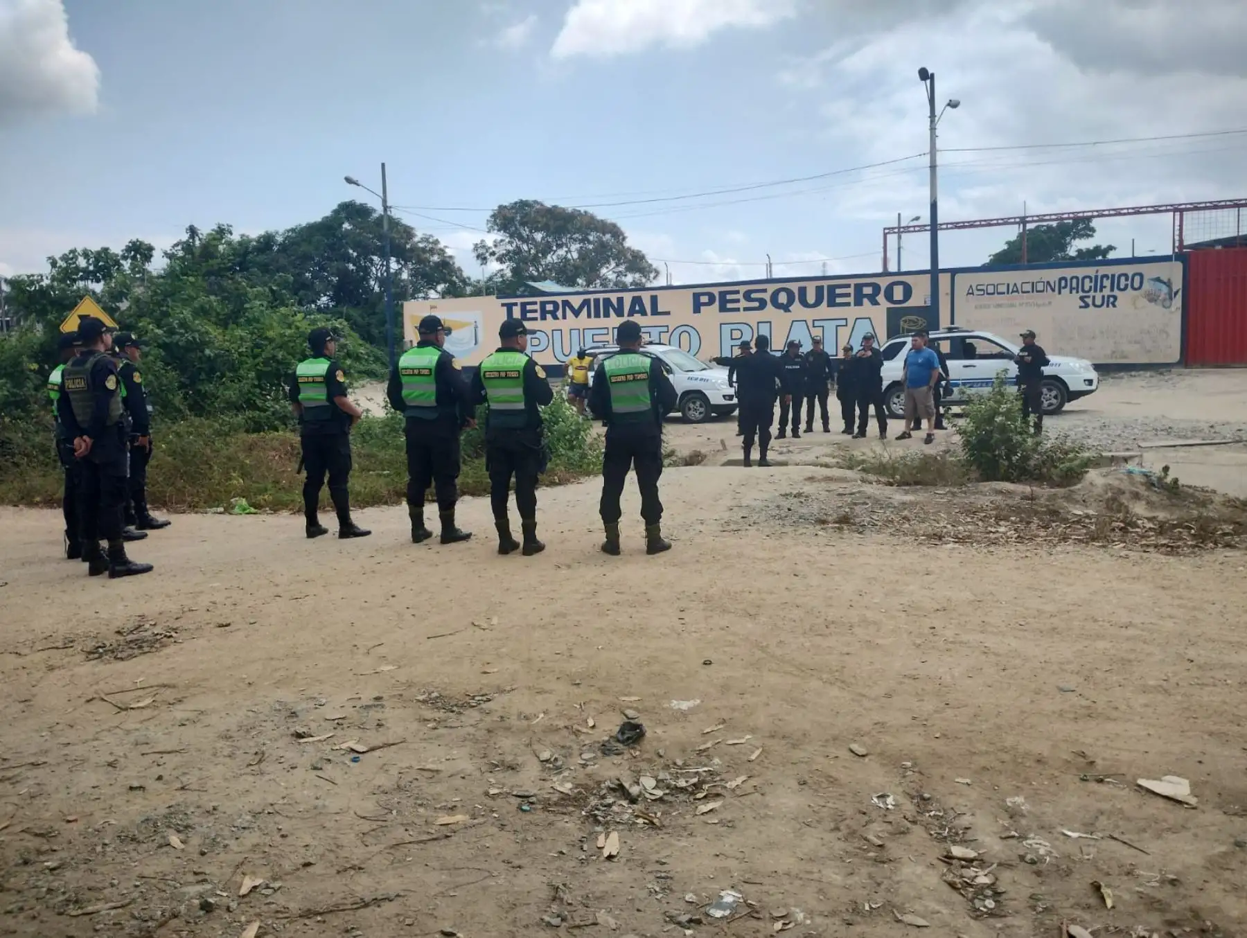 La Policía Nacional del Perú, y su par en Ecuador, refuerzan la vigilancia en la frontera común para cerrar el paso a los migrantes ilegales y al contrabando. Foto: Milagros Rodríguez