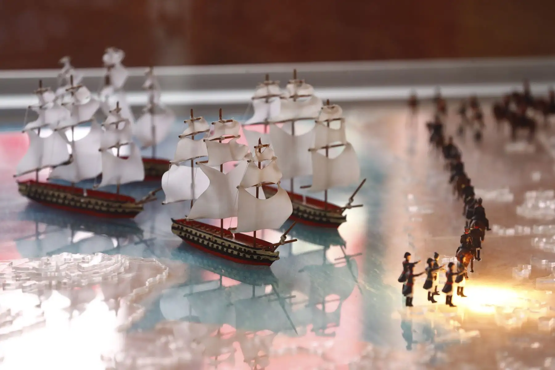 La Casa del General Don José de San Martín en Pisco ahora ofrece nuevos elementos de la museografía moderna como maquetas, infografías e imágenes, además de un holograma del héroe planificando la Independencia del Perú. Foto: ANDINA/Daniel Bracamonte
